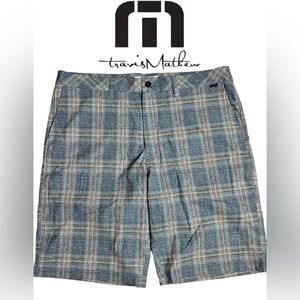 Travis Mathew shorts